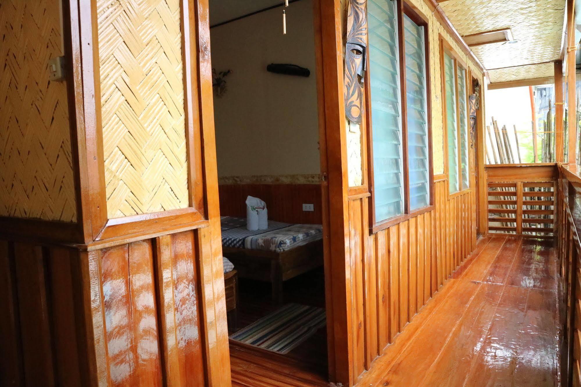 Balay Paragua El Nido Exterior foto